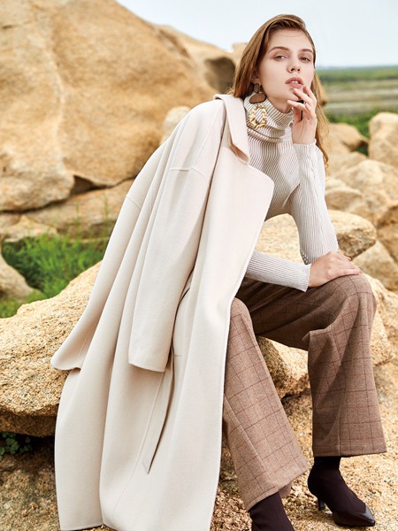 简约风情2020秋冬装女装