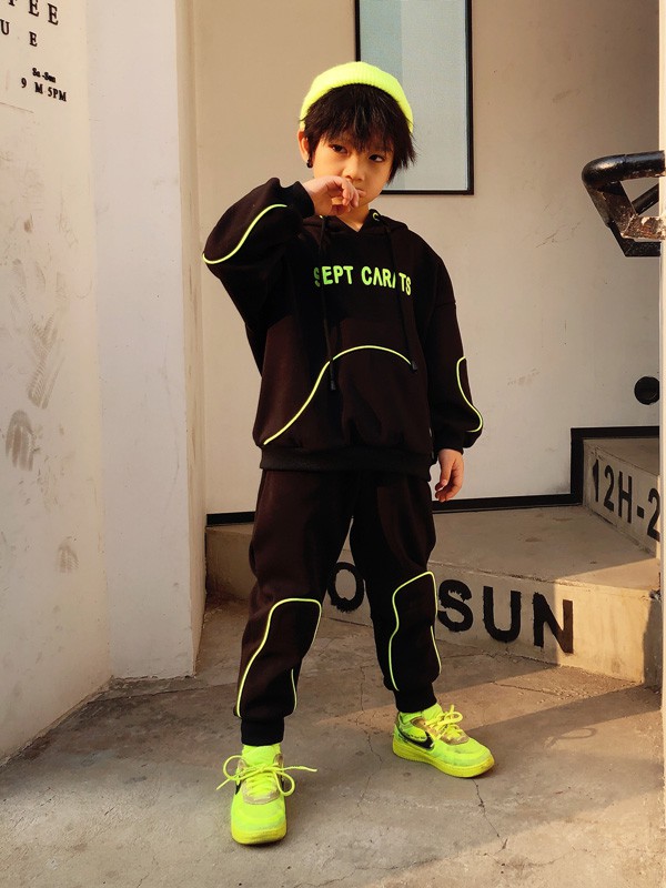 遇见•七克拉童装