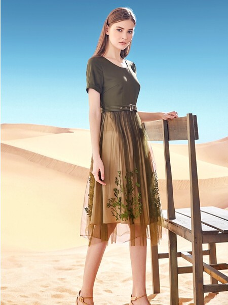 娇雪芳菲2020春夏装女装