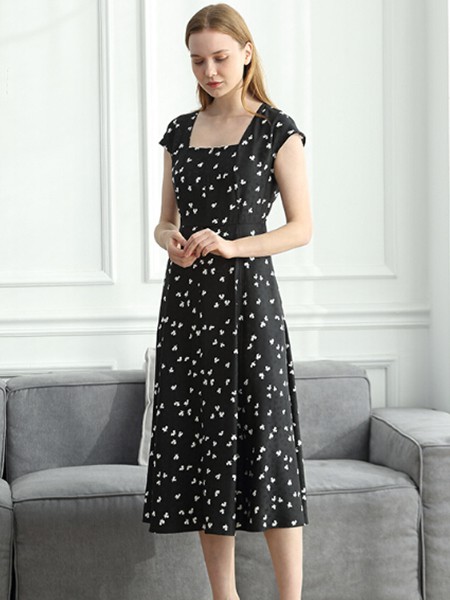 阿菁娜2020春夏装女装