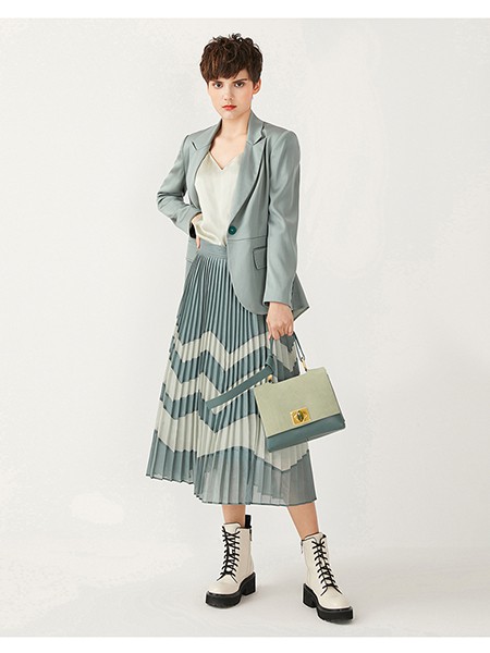 卡汶2020春夏装女装