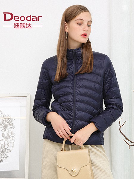 迪欧达羽绒服