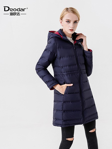 迪欧达羽绒服