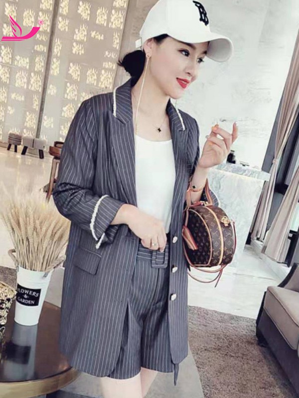 雅尼拉2020春夏装女装