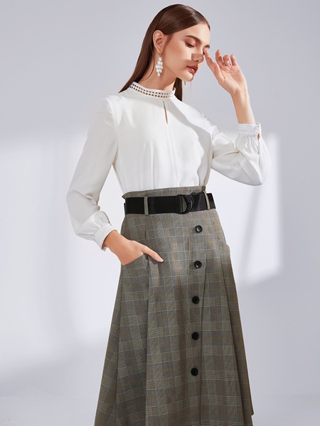 真斯贝尔2019秋冬装女装