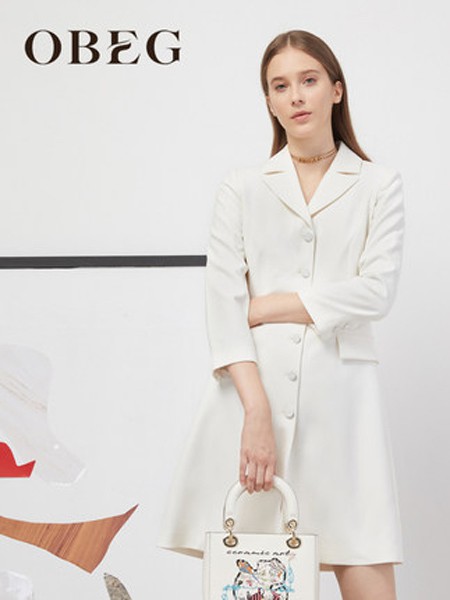 欧碧倩2020春夏装女装