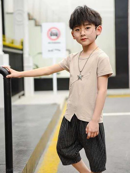 卡西思春夏装童装