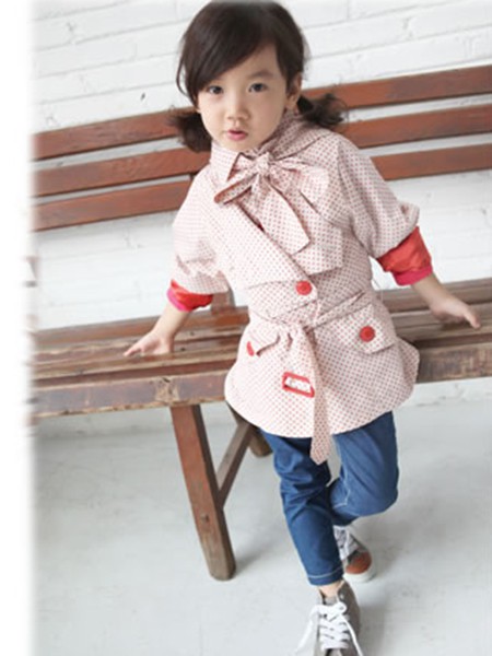 凯莉贝尼斯童装