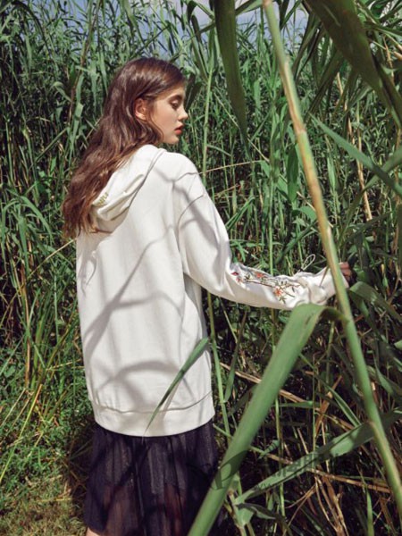 洛米唯娅2020春夏装女装