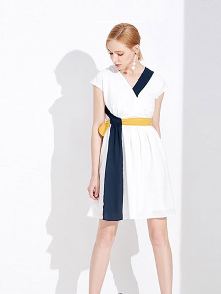 波瑞德斯羽绒服