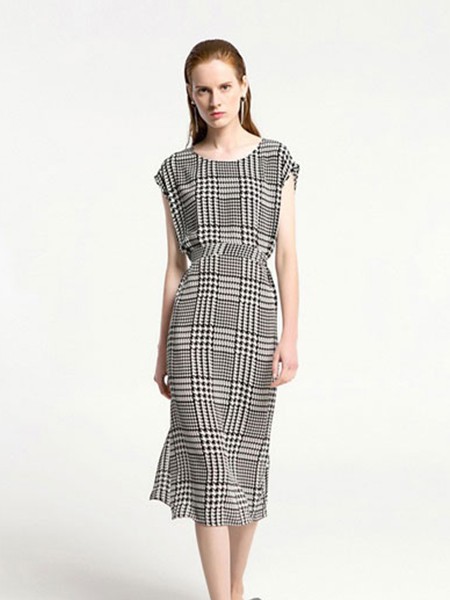 波瑞德斯羽绒服