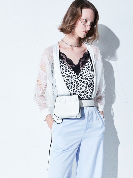 卡拉佛2020春夏装女装