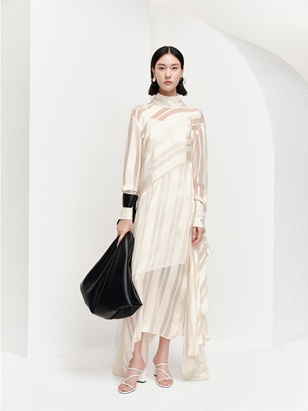 尹默2020春夏装女装