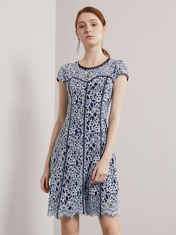 莱芙.艾迪儿女装