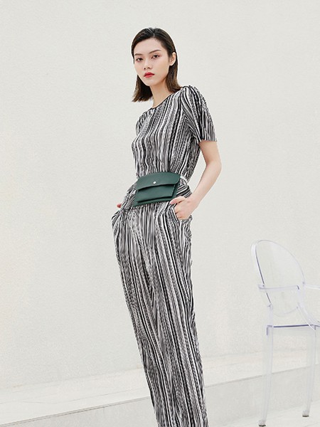 卡迪黛尔2020春夏装女装