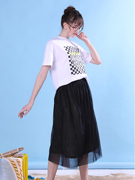 托比小黑2020春夏装女装