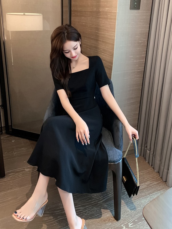 摩卡2020春夏装女装