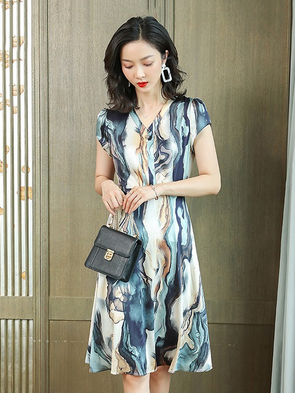 知彩2020春夏装女装