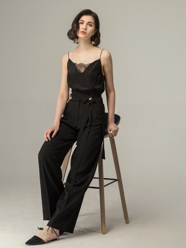 相对纶2020春夏季黑色纯色上衣