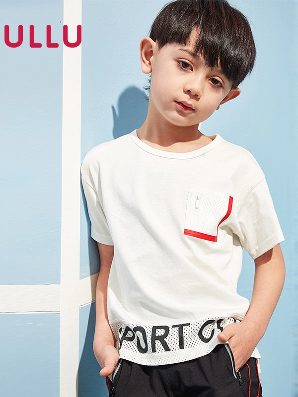 UU2020春夏季白色字母T恤