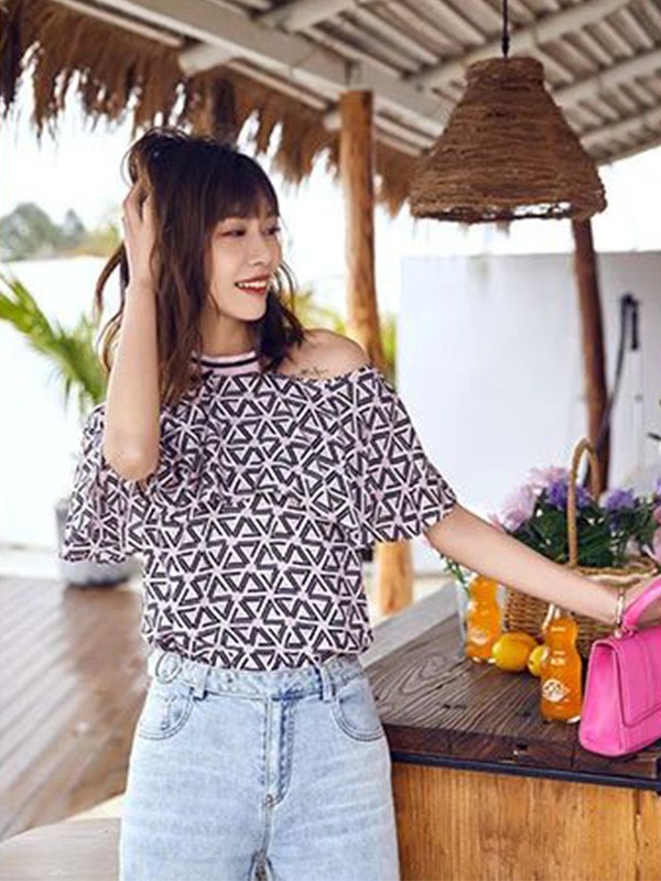 布卡慕尚2020夏季黑色几何上衣