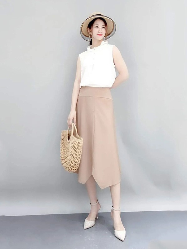 石库门S.K.Door女装2020夏季米色不对称半身裙