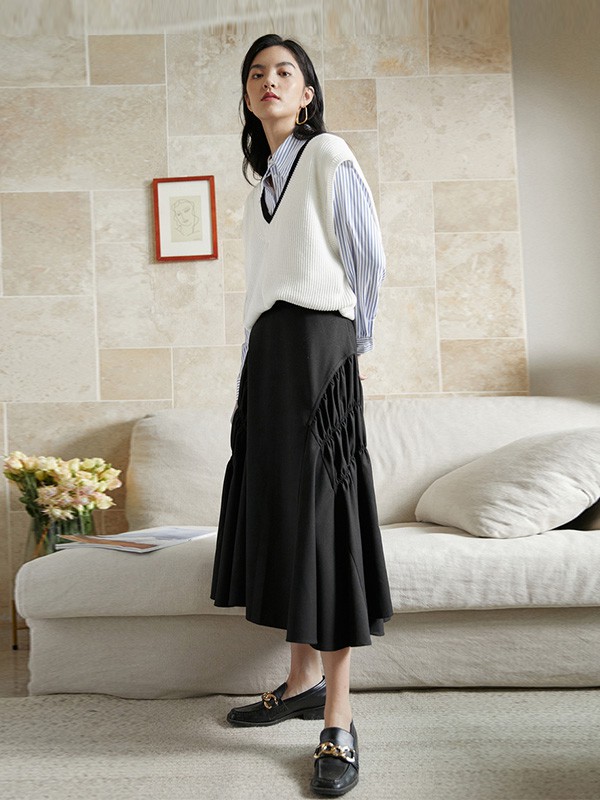 伊芙丽2020秋季白色纯色针织衫