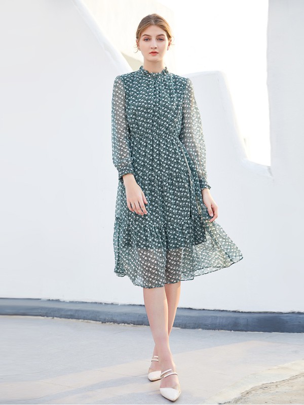 金蝶茜妮2020秋季绿色碎花连衣裙