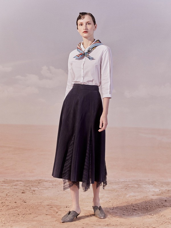 谜底2020秋冬季黑色褶皱半身裙