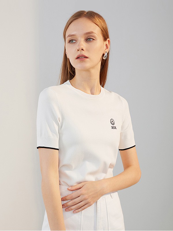 艾诺丝雅诗2020秋季白色修身上衣