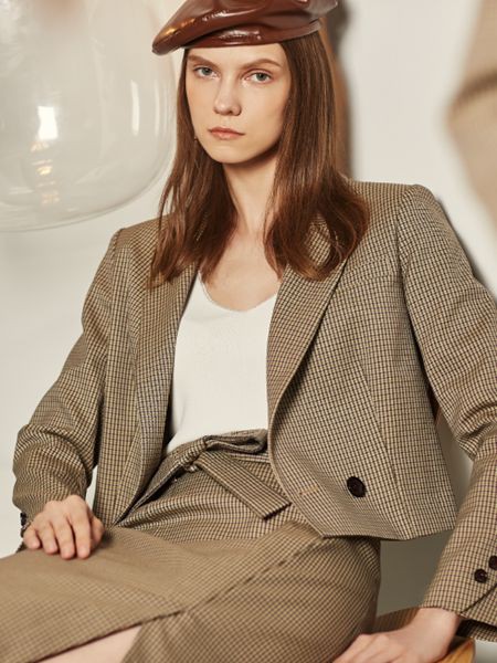 迪卡轩2020秋季卡其色格子外套