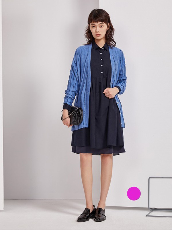 芮玛2020秋季蓝色条纹针织衫