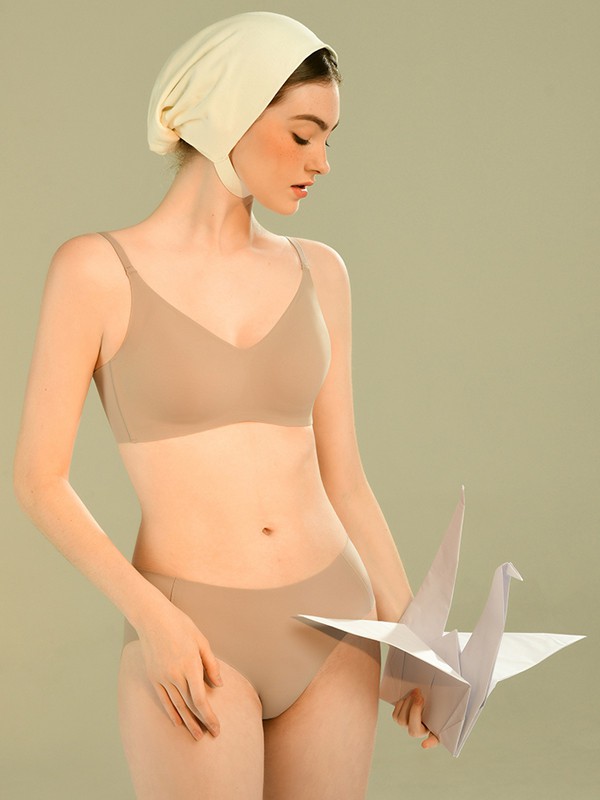 素肌良品2020春夏季卡其色超薄杯少女内衣