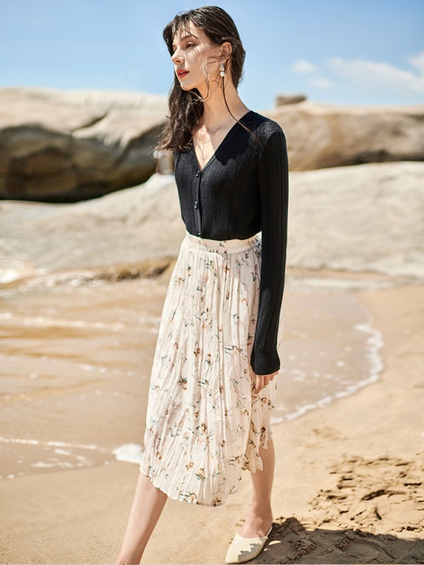 盛放2020秋季米色碎花半身裙