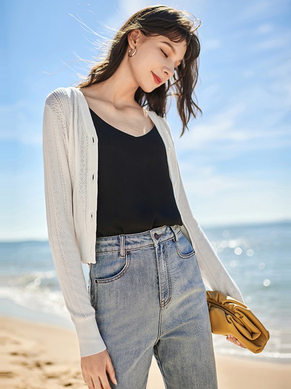 盛放2020秋季白色纯色针织衫