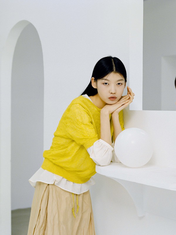 播2020春夏季黄色纯色针织衫