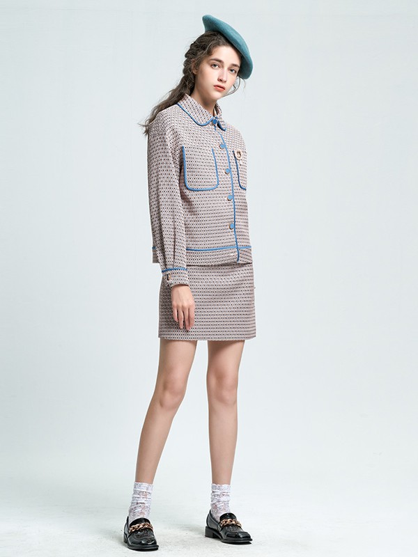 抹上2020秋季米色印花套装