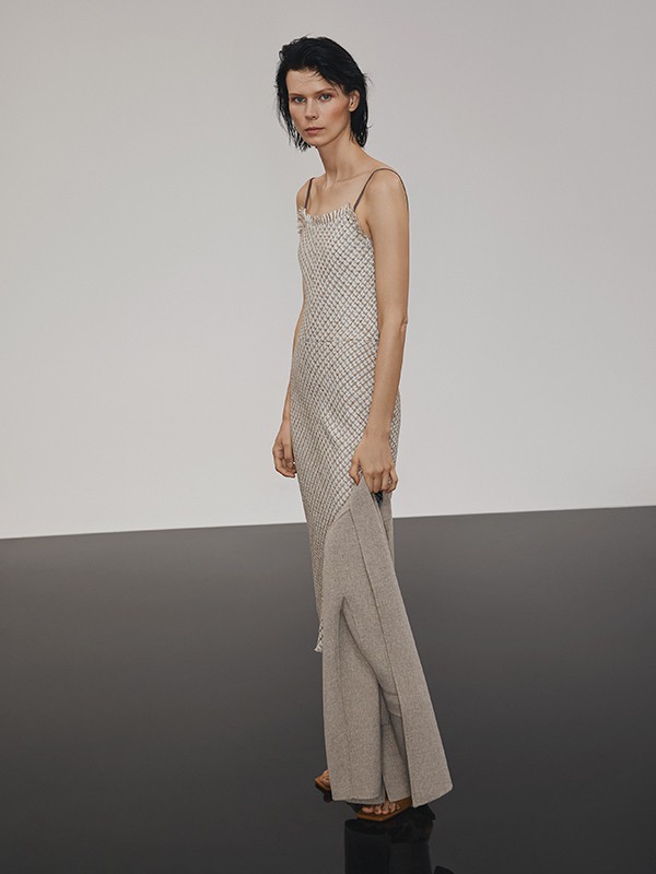 锡瑅2020秋季米色纯色吊带裙