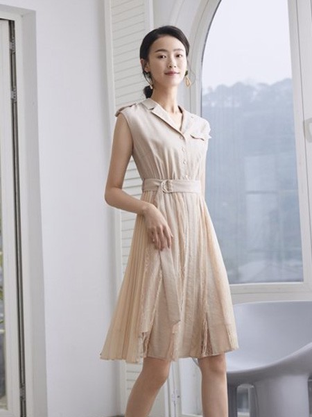 婉枫2020春夏季卡其色无袖连衣裙