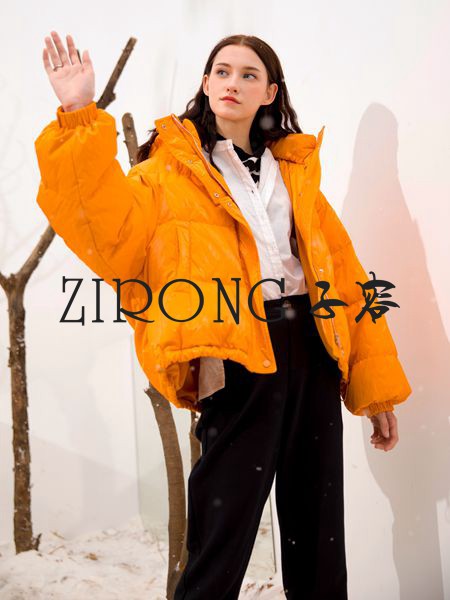 子容2020秋冬季橙色宽松棉服