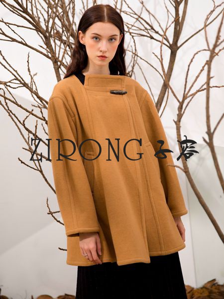 子容2020秋冬季卡其色宽松外套