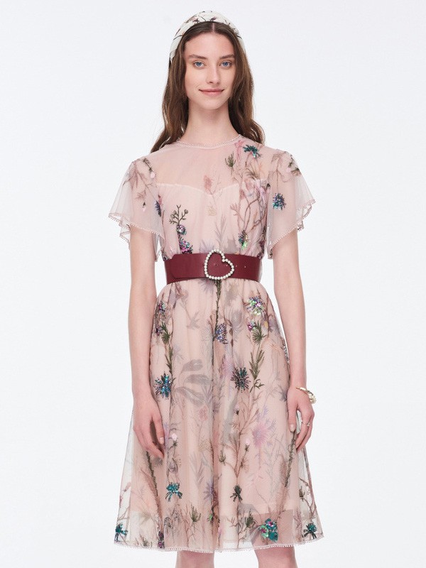 芭蒂娜2019夏季粉色印花连衣裙