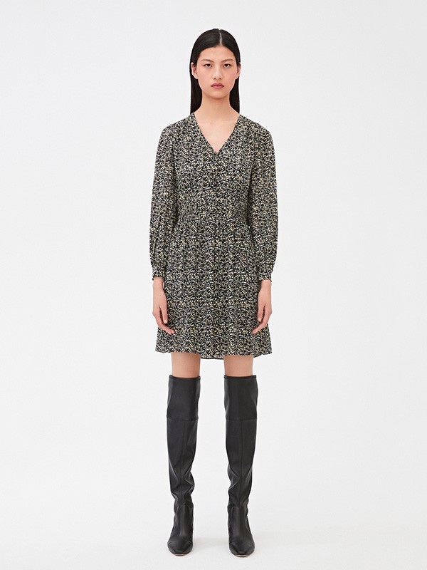 之禾女装2020秋季黑色碎花连衣裙