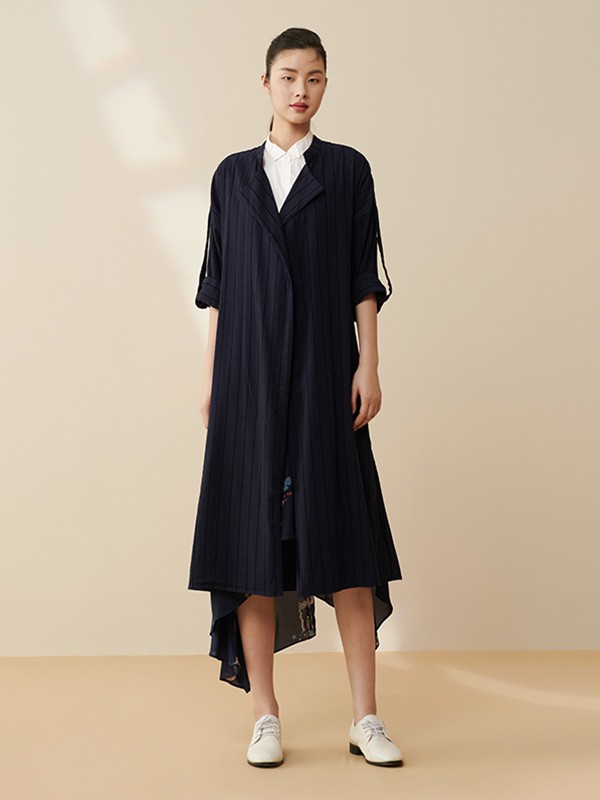 皑如2020秋季藏蓝色长款外套