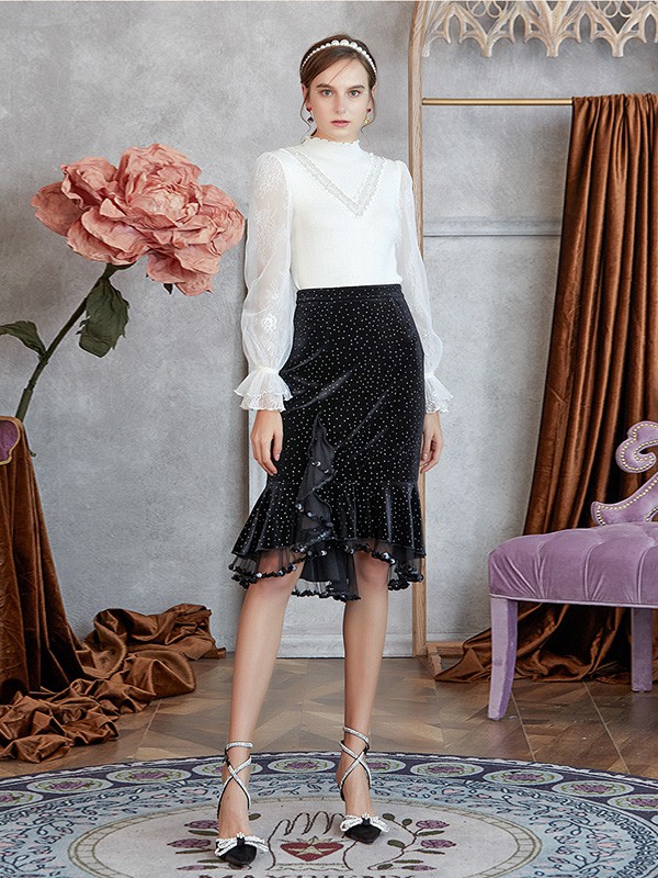 玛克茜妮2020秋季白色纯色上衣