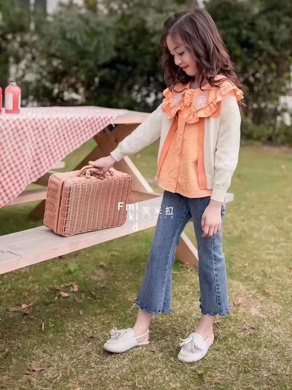 宾果童话2020秋冬季橙色木耳边上衣