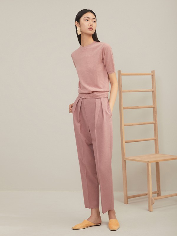 致知2020秋冬季粉色修身打底衫