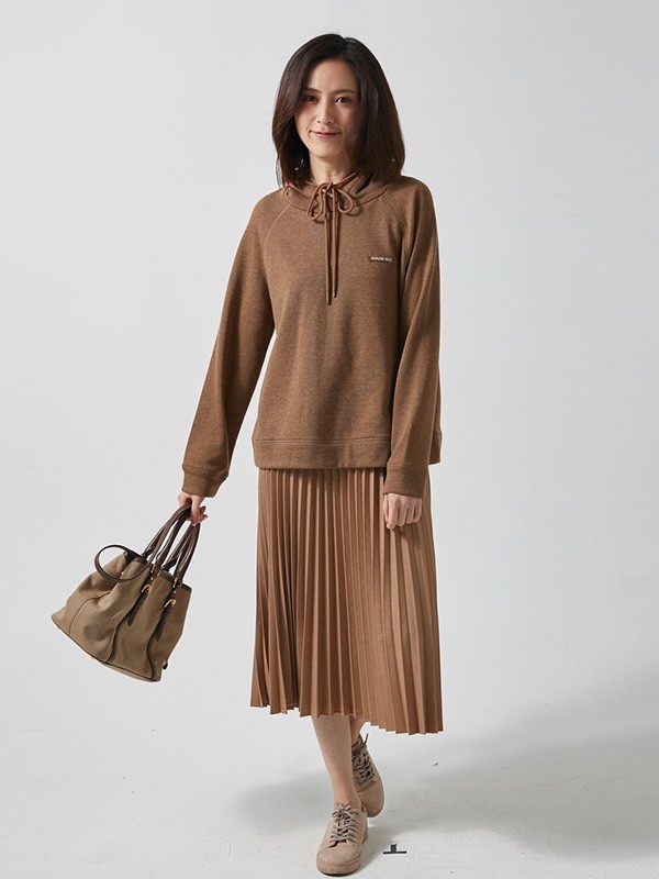 那禾2020秋冬季咖啡色连帽上衣