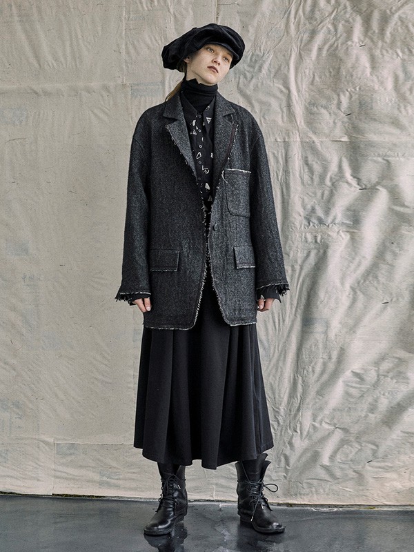 小日着2020秋冬季黑色宽松大衣