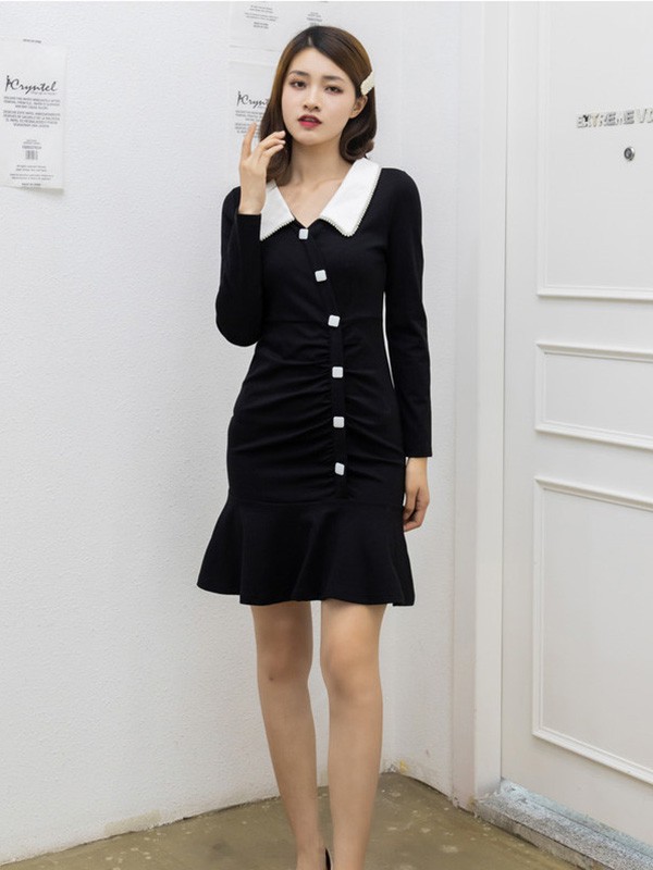 美丽衣橱女装2020秋冬季黑色收腰连衣裙